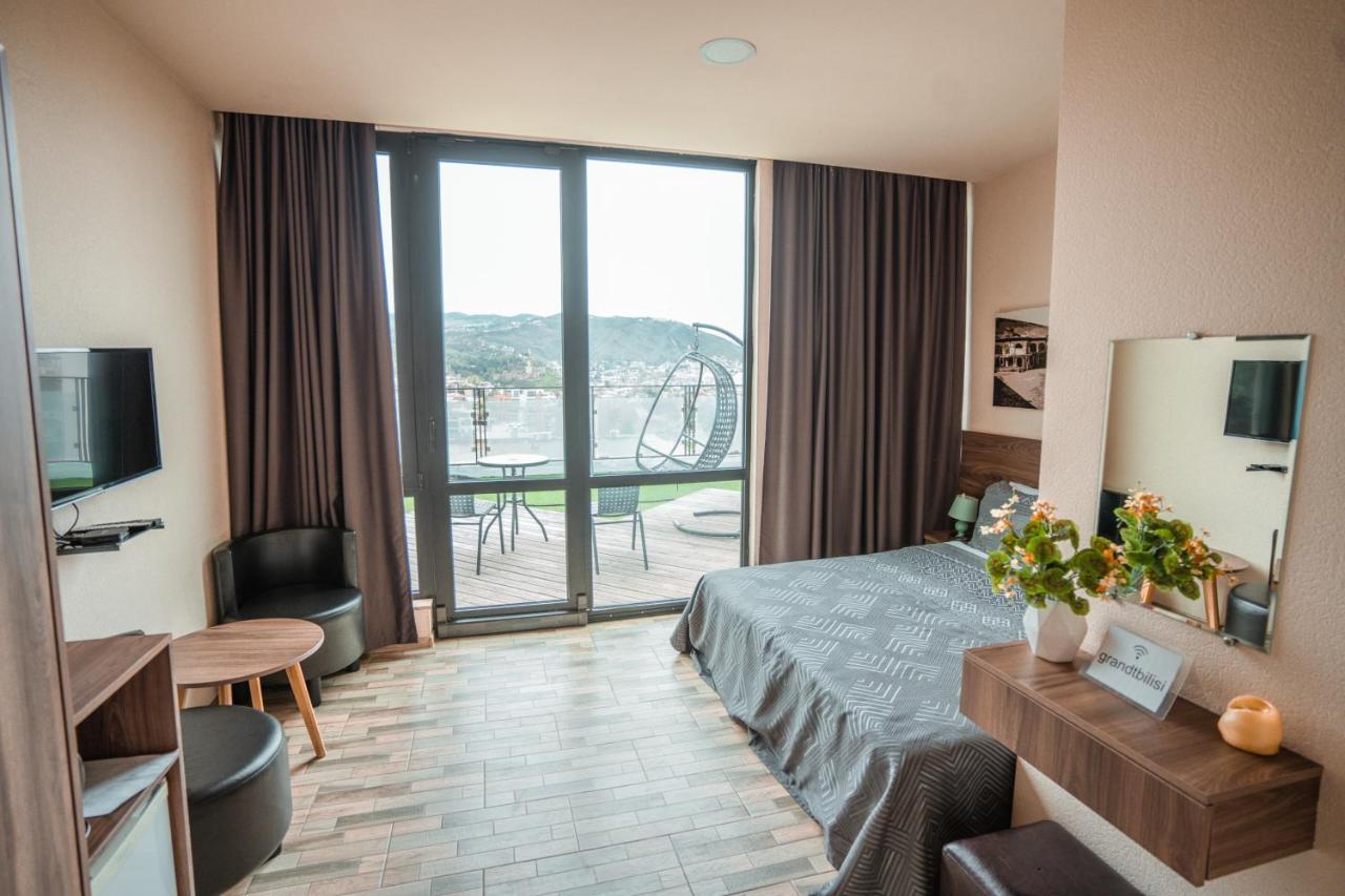 Hotel Grand View In Tbilisi Eksteriør bilde