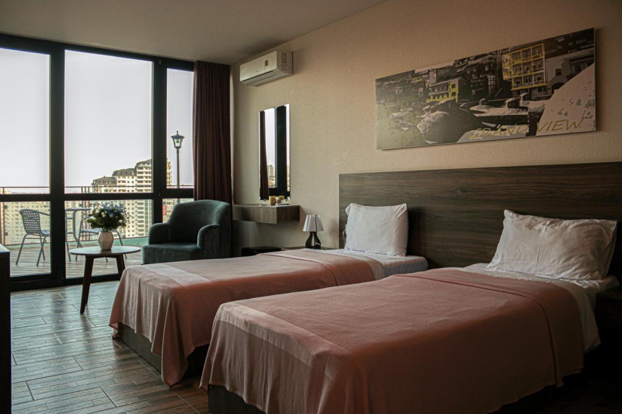 Hotel Grand View In Tbilisi Eksteriør bilde